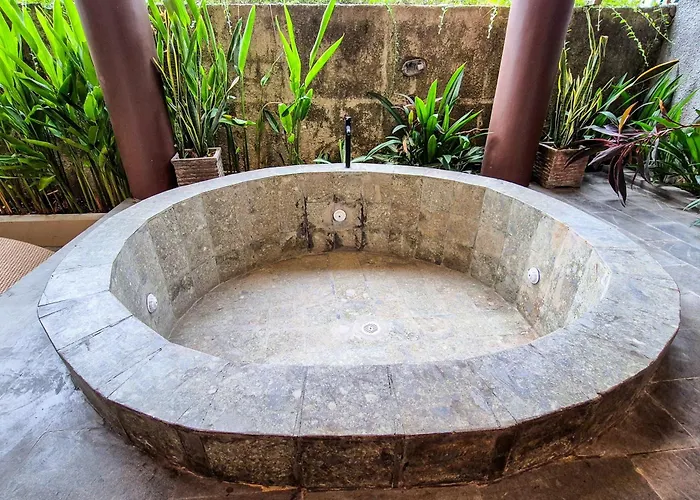 بيت ضيافة The Lavana Astana
